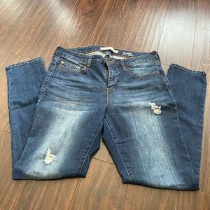 Claire Curvy Skinny Jeans 👖